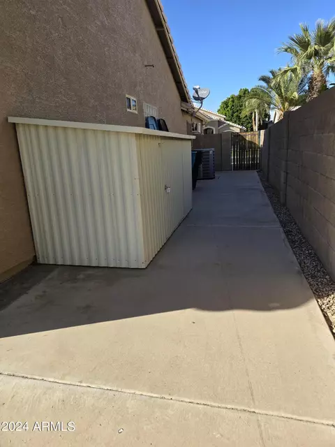 745 W Estrella Dr, Gilbert, AZ 85233 photo 10