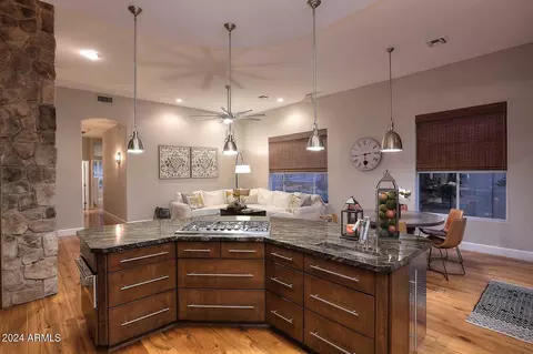 13232 N 13th Ln, Phoenix, AZ 85029 photo 7