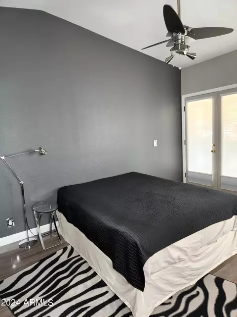 Bedroom - 1820 E Morten Ave #225, Phoenix, AZ 85020 photo 3 of 4