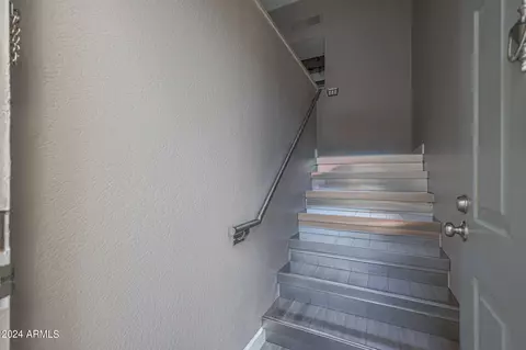 Entry Way - 1820 E Morten Ave #225, Phoenix, AZ 85020 photo 1 of 3