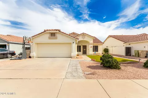 6653 W Caribe Ln, Glendale, AZ 85306