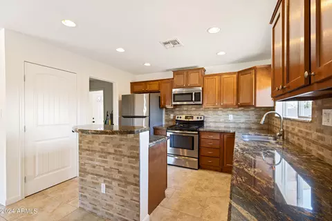 3062 E Camino St, Mesa, AZ 85213 photo 8