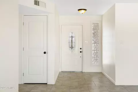 3062 E Camino St, Mesa, AZ 85213 photo 2