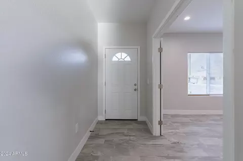 Entry Way - 4812 S 35th Dr, Phoenix, AZ 85041 photo 2 of 2