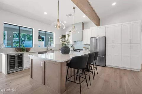 10424 N 42nd Pl, Phoenix, AZ 85028