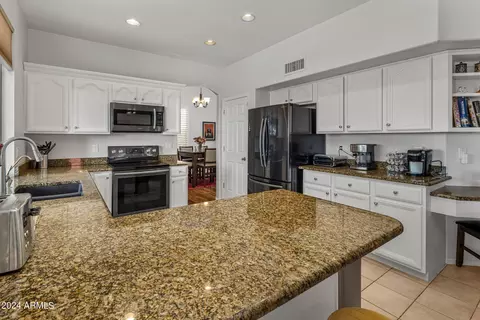 1701 W South Fork Dr, Phoenix, AZ 85045 photo 14