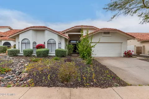3626 E Goldfinch Gate Ln, Phoenix, AZ 85044