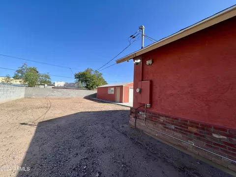Exterior - 2326 E Culver St, Phoenix, AZ 85006 photo 7 of 10