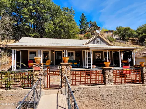 607 A Tombstone Cyn, Bisbee, AZ 85603