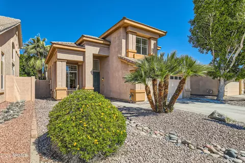 7018 W Pontiac Dr W, Glendale, AZ 85308