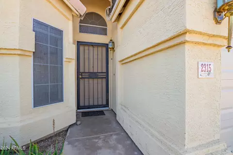 2315 E Monona Dr, Phoenix, AZ 85024 photo 4