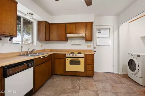 122 E June St, Mesa, AZ 85201 photo 12
