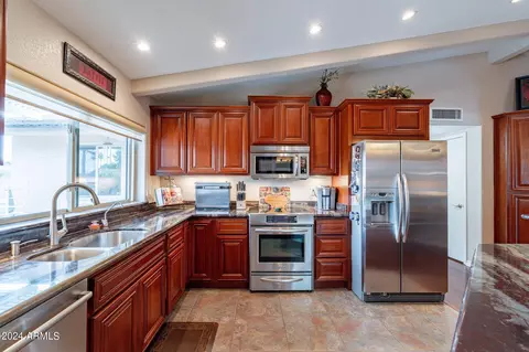 1145 E Louis Way, Tempe, AZ 85284 photo 17
