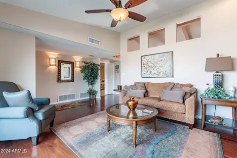 1145 E Louis Way, Tempe, AZ 85284 photo 8
