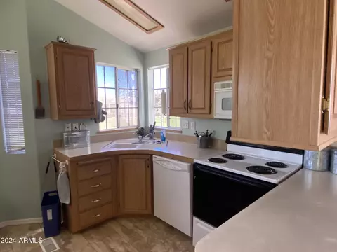 2223 S Seminole Dr #223, Apache Junction, AZ 85119 photo 8