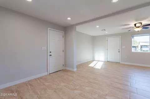 Bedroom - 4820 S 35th Dr, Phoenix, AZ 85041 photo 1 of 3