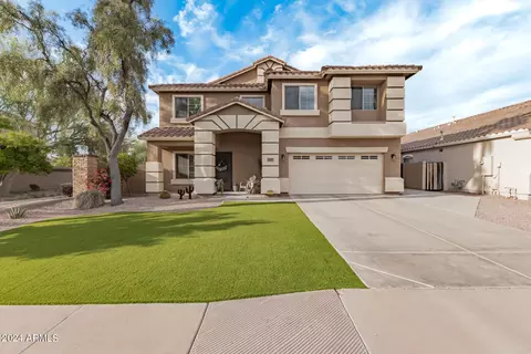 1242 E Macaw Dr, Gilbert, AZ 85297