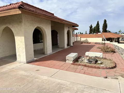 2309 E Gardenia Dr, Phoenix, AZ 85020 photo 3