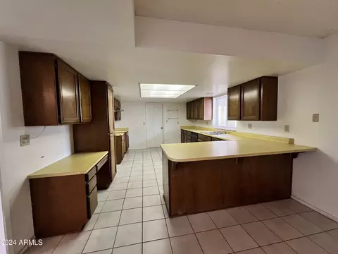 2309 E Gardenia Dr, Phoenix, AZ 85020 photo 8