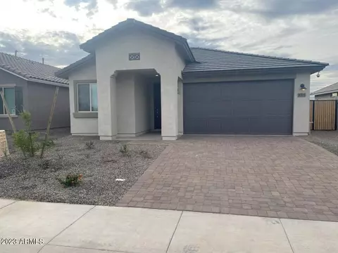 8325 W Encinas Ln, Tolleson, AZ 85353