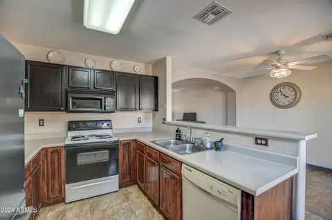 10512 E Arcadia Ave, Mesa, AZ 85208 photo 15