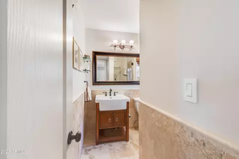 3033 N 49th Ct, Phoenix, AZ 85018 photo 31