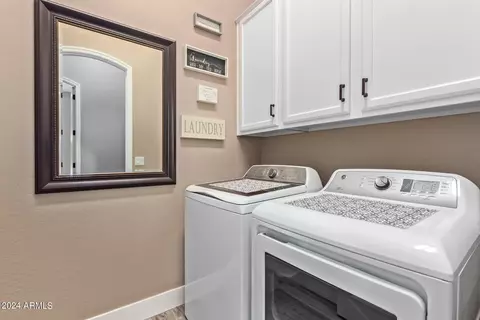 8346 E Jensen Cir, Mesa, AZ 85207 photo 12