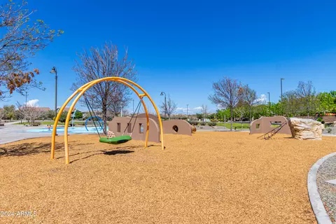 View/Area - 3475 E Indigo St, Gilbert, AZ 85298 photo 1 of 4