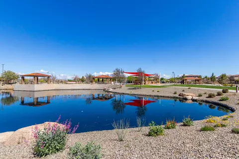 View/Area - 3475 E Indigo St, Gilbert, AZ 85298 photo 3 of 4