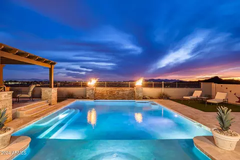 10225 W Redbird Rd, Peoria, AZ 85383