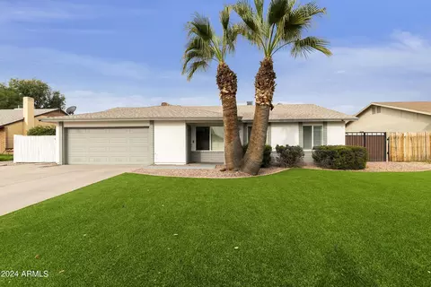 3010 N Pennington Dr, Chandler, AZ 85224