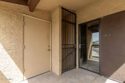 8302 N 21st Dr #L202, Phoenix, AZ 85021 photo 19