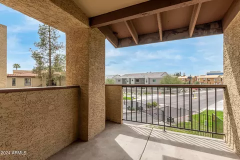 8302 N 21st Dr #L202, Phoenix, AZ 85021 photo 18