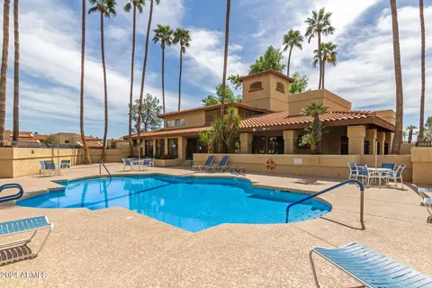 8302 N 21st Dr #L202, Phoenix, AZ 85021 photo 20