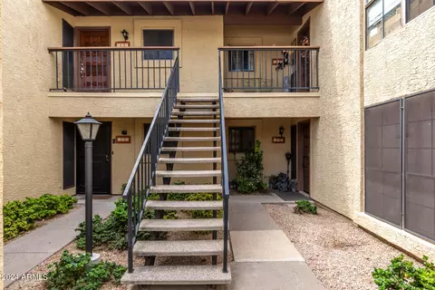 8302 N 21st Dr #L202, Phoenix, AZ 85021