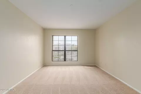 8302 N 21st Dr #L202, Phoenix, AZ 85021 photo 9