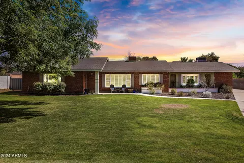 8111 N 9th Ave, Phoenix, AZ 85021 photo 2