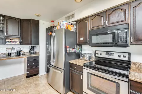 2549 E Libby St, Phoenix, AZ 85032 photo 16