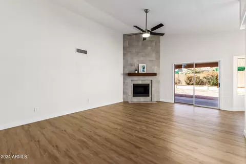 1202 E Grovers Ave, Phoenix, AZ 85022 photo 4