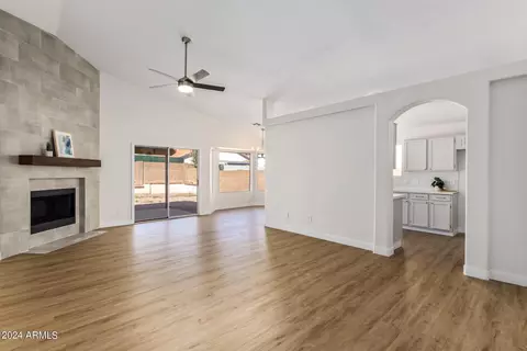 1202 E Grovers Ave, Phoenix, AZ 85022 photo 6