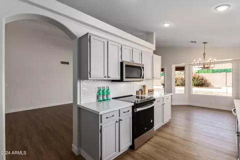 1202 E Grovers Ave, Phoenix, AZ 85022 photo 9