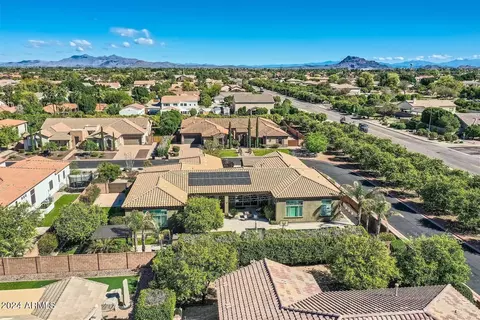 View/Area - 3951 Encanto St, Mesa, AZ 85205 photo 6 of 15