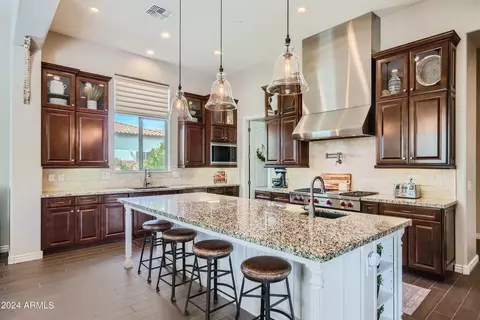 Kitchen - 3951 Encanto St, Mesa, AZ 85205 photo 1 of 4