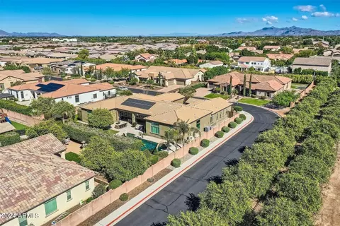 View/Area - 3951 Encanto St, Mesa, AZ 85205 photo 4 of 15