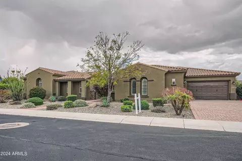 Exterior - 3951 Encanto St, Mesa, AZ 85205 photo 3 of 13