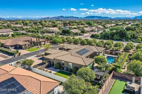 View/Area - 3951 Encanto St, Mesa, AZ 85205 photo 5 of 15