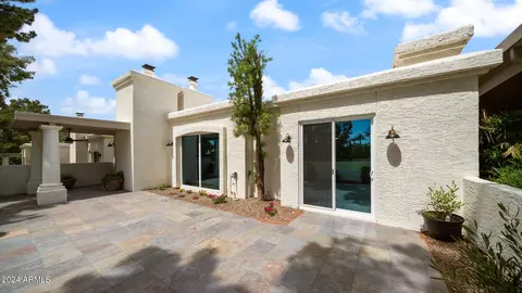 Exterior - 5751 N 25th Pl, Phoenix, AZ 85016 photo 12 of 18