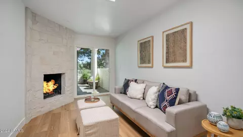 Living - 5751 N 25th Pl, Phoenix, AZ 85016 photo 1 of 1