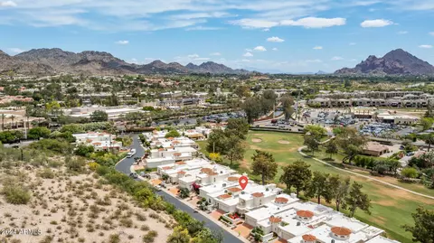 View/Area - 5751 N 25th Pl, Phoenix, AZ 85016 photo 1 of 11