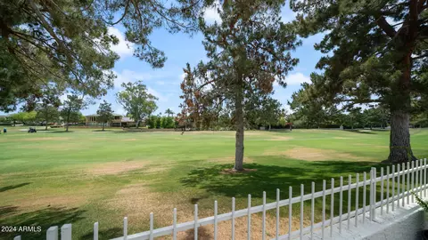 Exterior - 5751 N 25th Pl, Phoenix, AZ 85016 photo 2 of 18